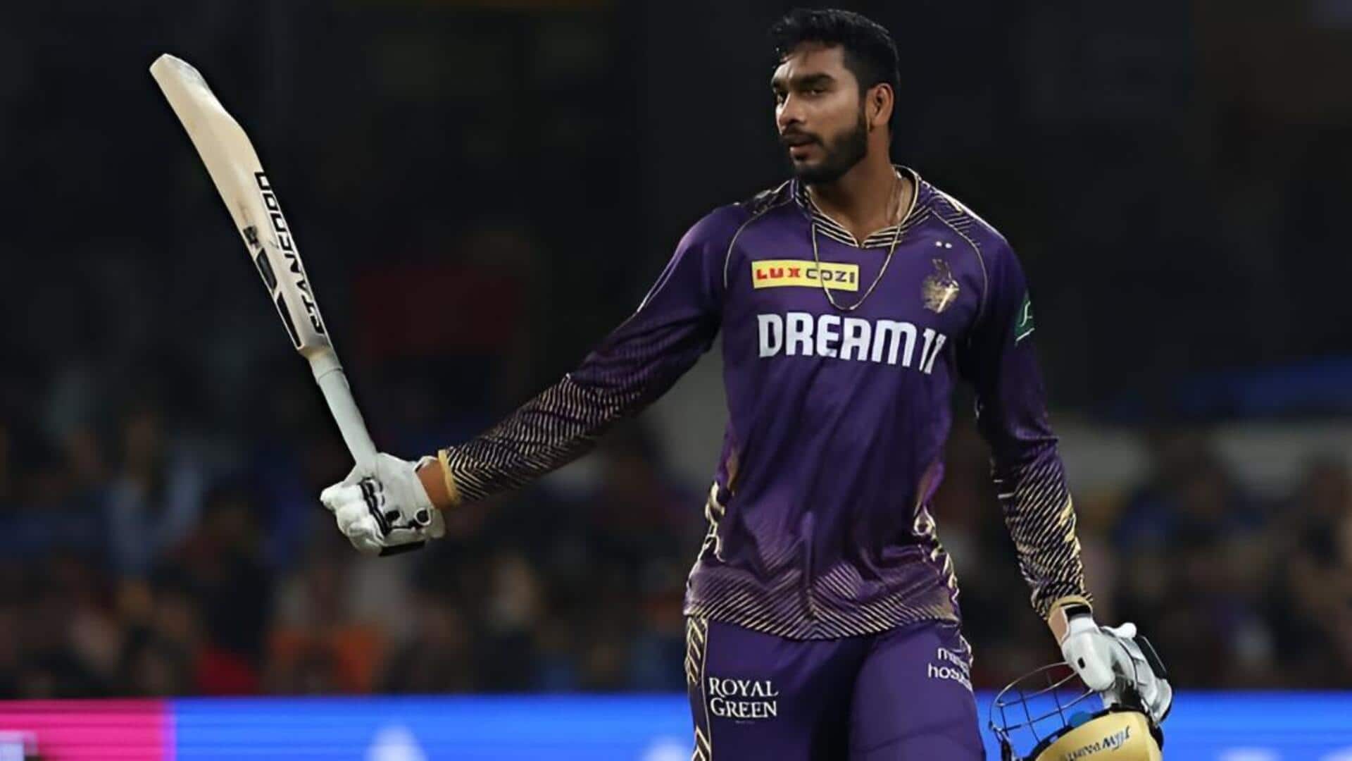 Venkatesh Iyer: వెంకటేశ్ అయ్యర్‌ను రూ. 7 కోట్లకు దక్కించుకున్న ఆర్‌సీబీ 