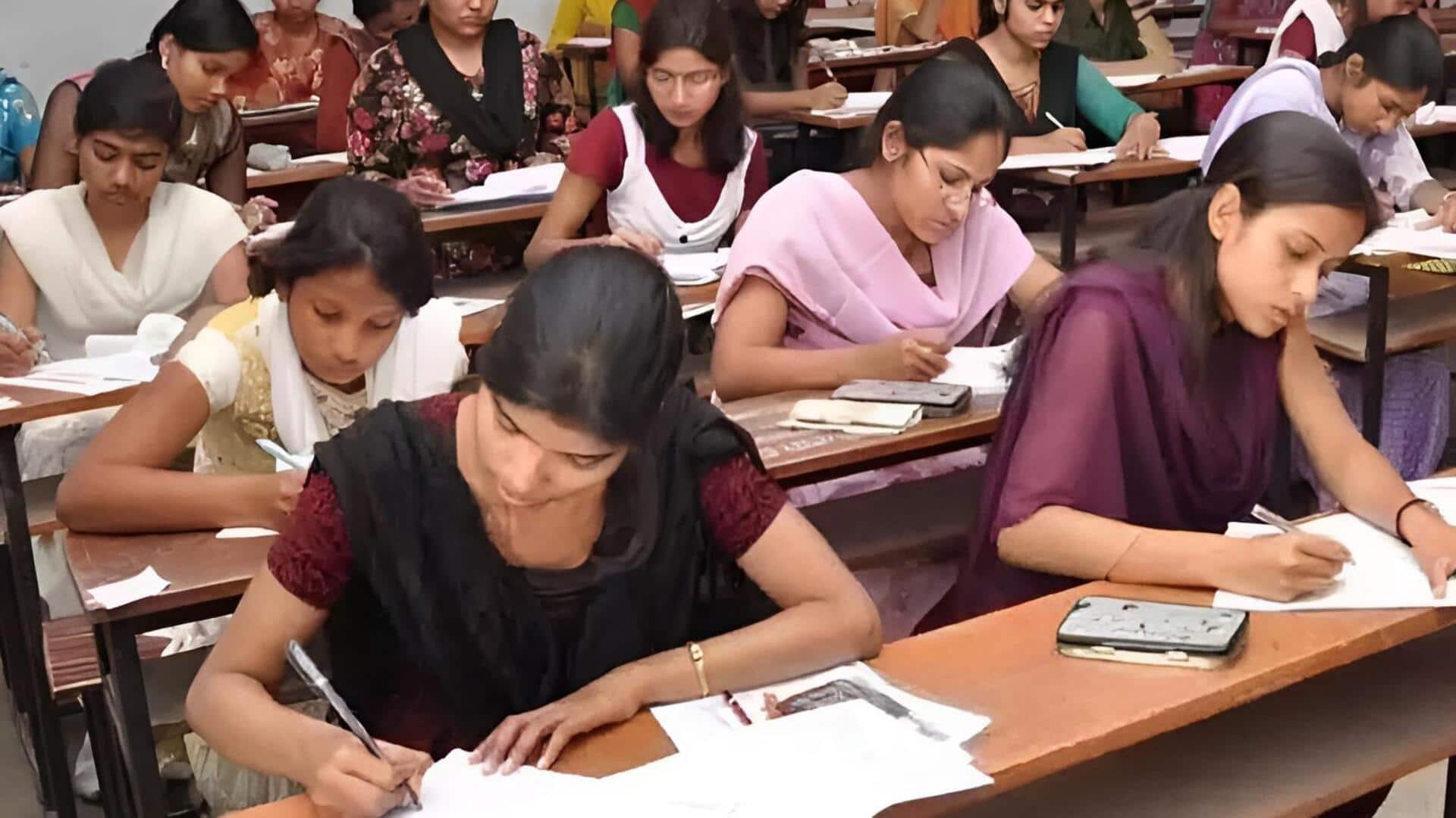 AP Inter Exams 2026 : ఏపీ ఇంటర్ విద్యార్థులకు అలర్ట్‌.. పరీక్షల షెడ్యూల్‌లో మార్పులు, కొత్త టైమ్‌టేబుల్ విడుదల