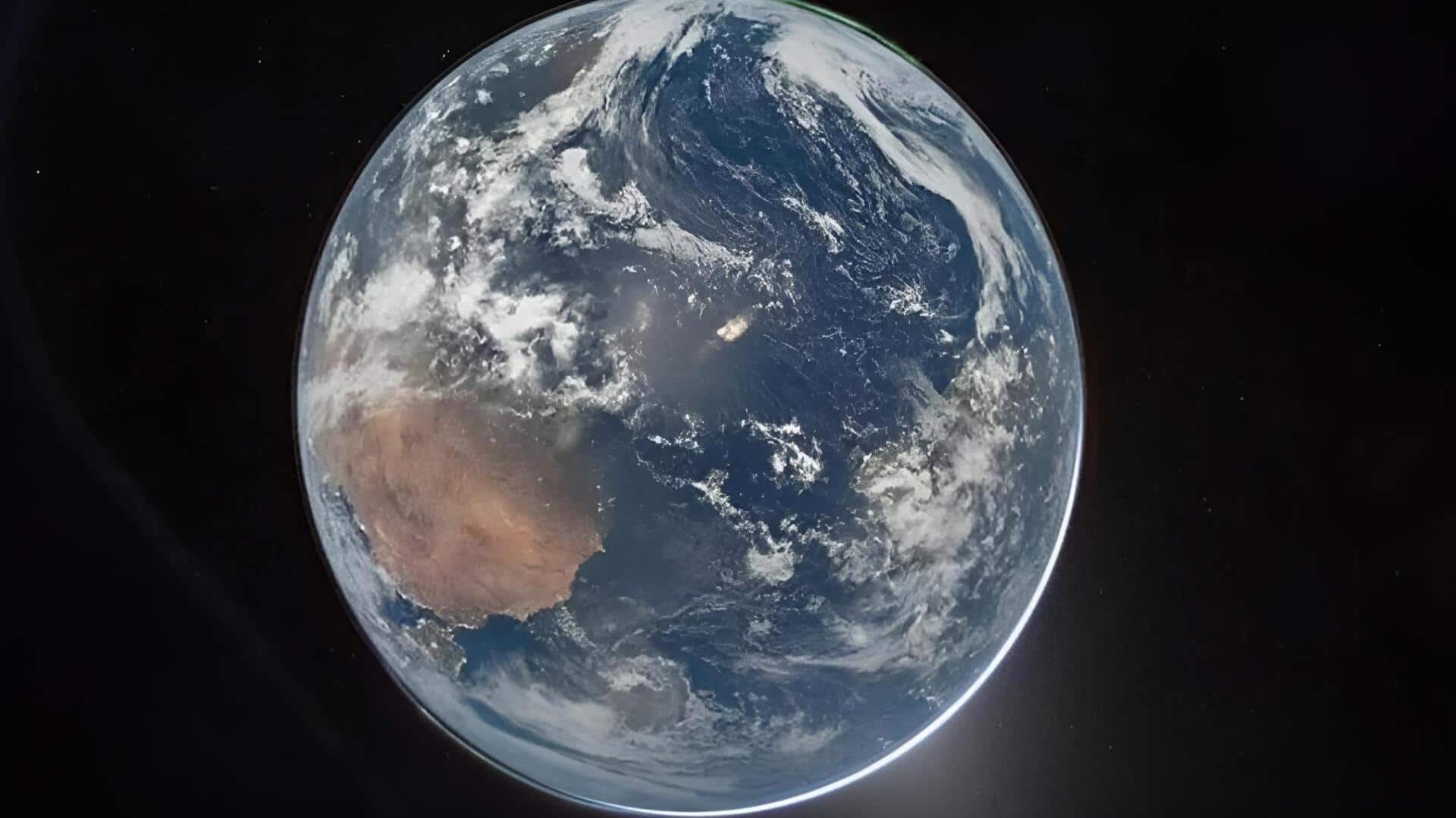 Artemis II: నీలిరంగులో మెరిసిన భూమి.. ఆర్టెమిస్ మిషన్‌లో అరుదైన ఫోటో విడుదల