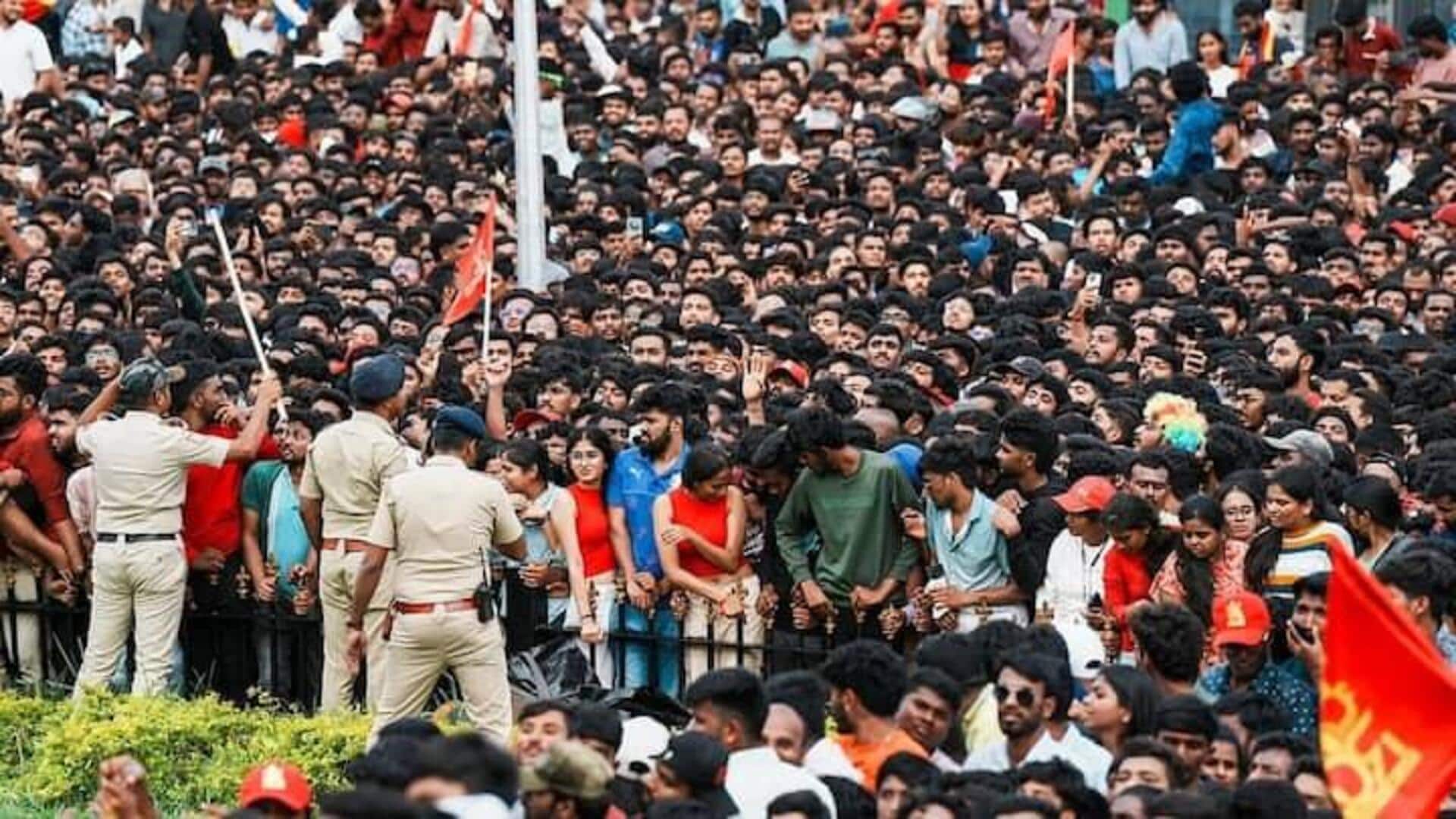 Bengaluru Stampede: బెంగళూరు తొక్కిసలాట ఘటన.. సీఎం సిద్ధరామయ్య పొలిటికల్ సెక్రటరీపై వేటు Bengaluru Stampede: బెంగళూరు తొక్కిసలాట ఘటన.. సీఎం సిద్ధరామయ్య పొలిటికల్ సెక్రటరీపై వేటు