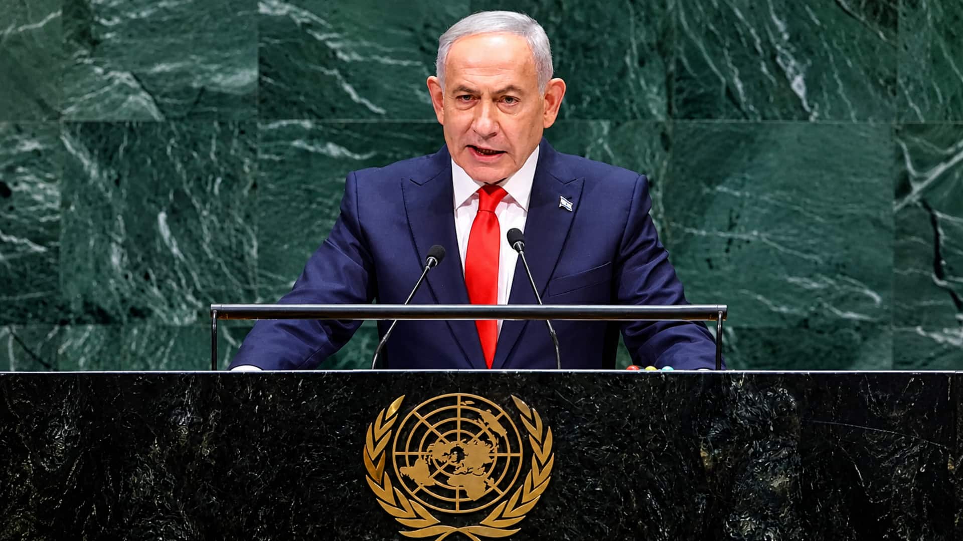 Netanyahu-Mamdani Clash: మమ్దానీ-నెతన్యాహు మాటల యుద్ధం.. వాకౌట్ చేసినవారిని పిరికివాళ్లంటూ.. నెతన్యాహు ఘాటు వ్యాఖ్యలు