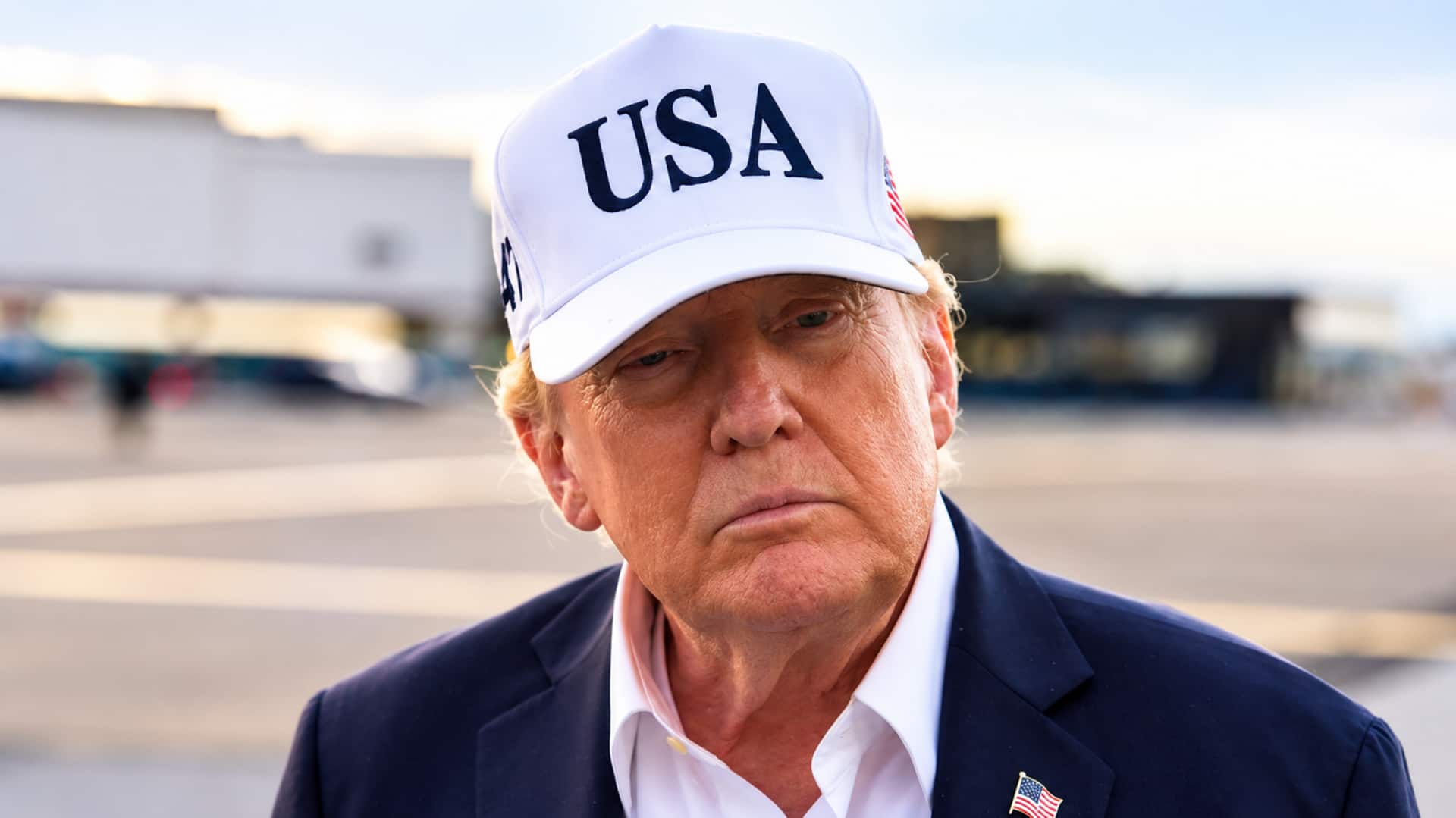 Trump: ట్రంప్‌కు కోర్టులో ఎదురుదెబ్బ.. మీడియా సంస్థలపై బ్యాన్‌ ఎత్తివేతకు ఆదేశం