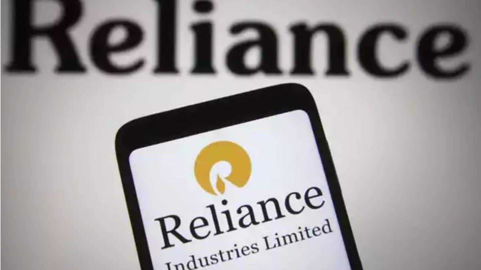 Reliance: రిలయెన్స్ ఇండస్ట్రీస్ మరో సంచలనం.. యాపిల్‌కు షాక్!