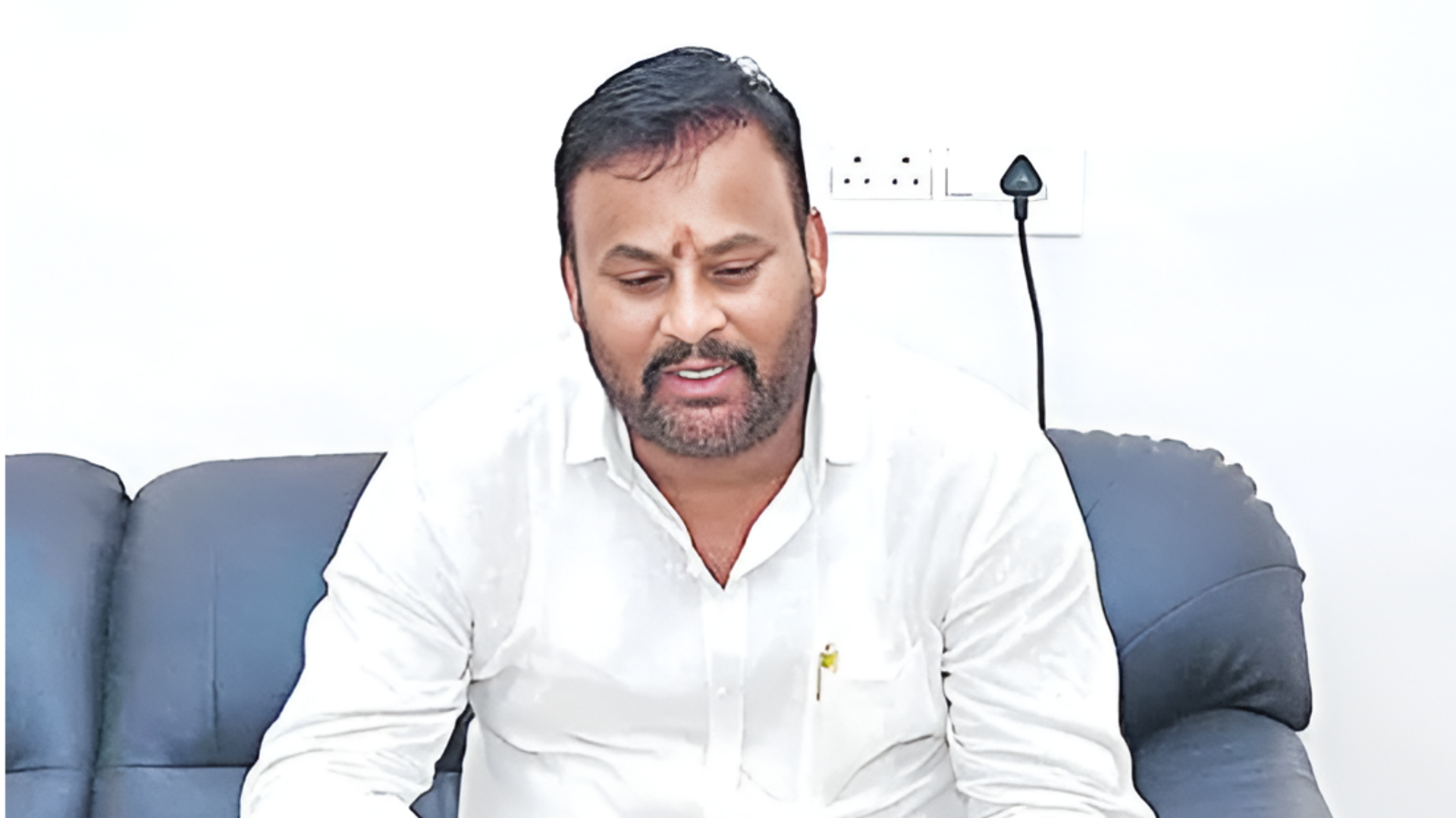 Andhra Pradesh: ట్రావెల్స్ బస్సుల పన్ను తగ్గింపు.. ఏపీలో రీ-రిజిస్ట్రేషన్‌కు పిలుపు 