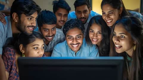 Telangana SSC Results: తెలంగాణలో పదో తరగతి ఫలితాలు విడుదల..పెరిగిన ఉత్తీర్ణత శాతం.. బాలికలే హవా 