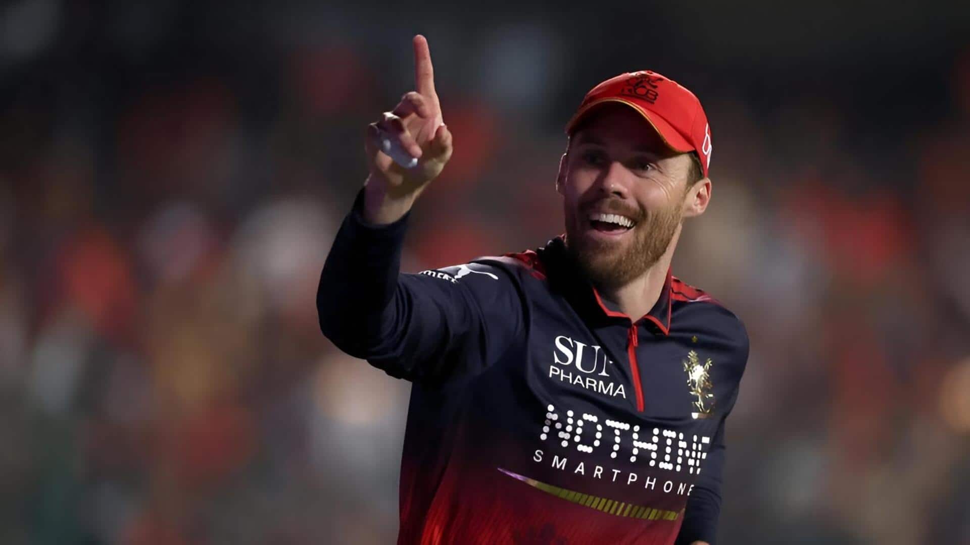 #viral Moment: ఒంటిచేత్తో అద్భుత క్యాచ్.. ఐపీఎల్ హిస్టరీలోనే బెస్ట్ క్యాచ్ పట్టిన ఫిలిప్ సాల్ట్