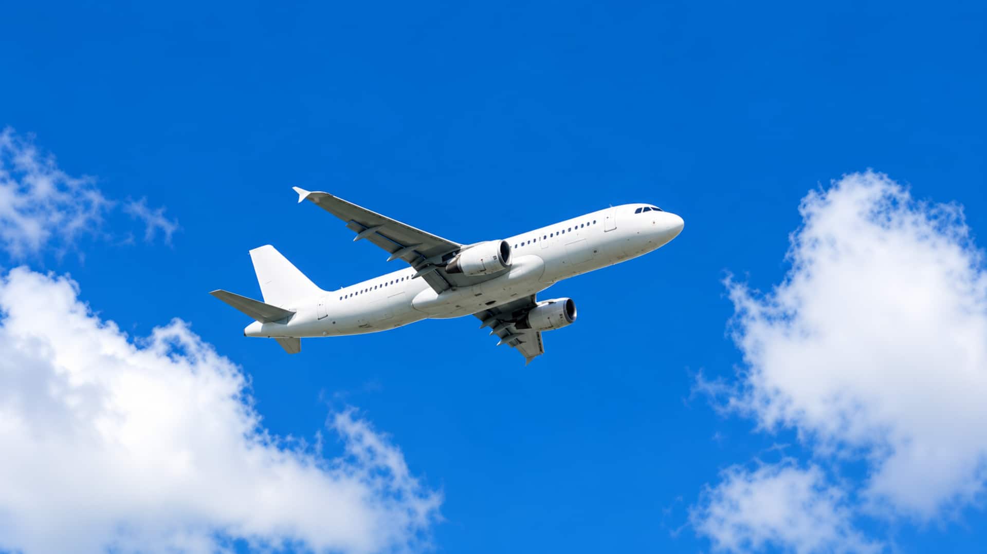 Airspace Ban: పాక్ గగనతల నిషేధం వేళ.. చైనాతో భారత్‌ కీలక చర్చలు