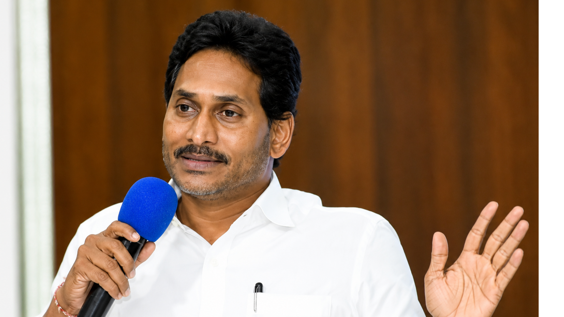 YS Jagan: 5.56 లక్షల మంది విద్యార్థులు తగ్గారు.. ఏపీలో ప్రభుత్వ బడులపై జగన్‌ సంచలన వ్యాఖ్యలు!