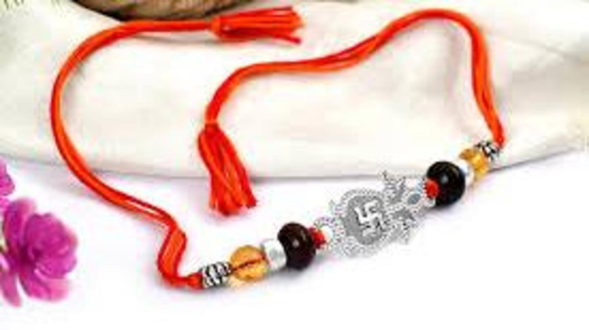 Raksha Bandhan 2025: రేపే రక్షా బంధ‌న్‌.. ఏ స‌మ‌యంలో రాఖీ క‌ట్టాలో తెలుసా..?