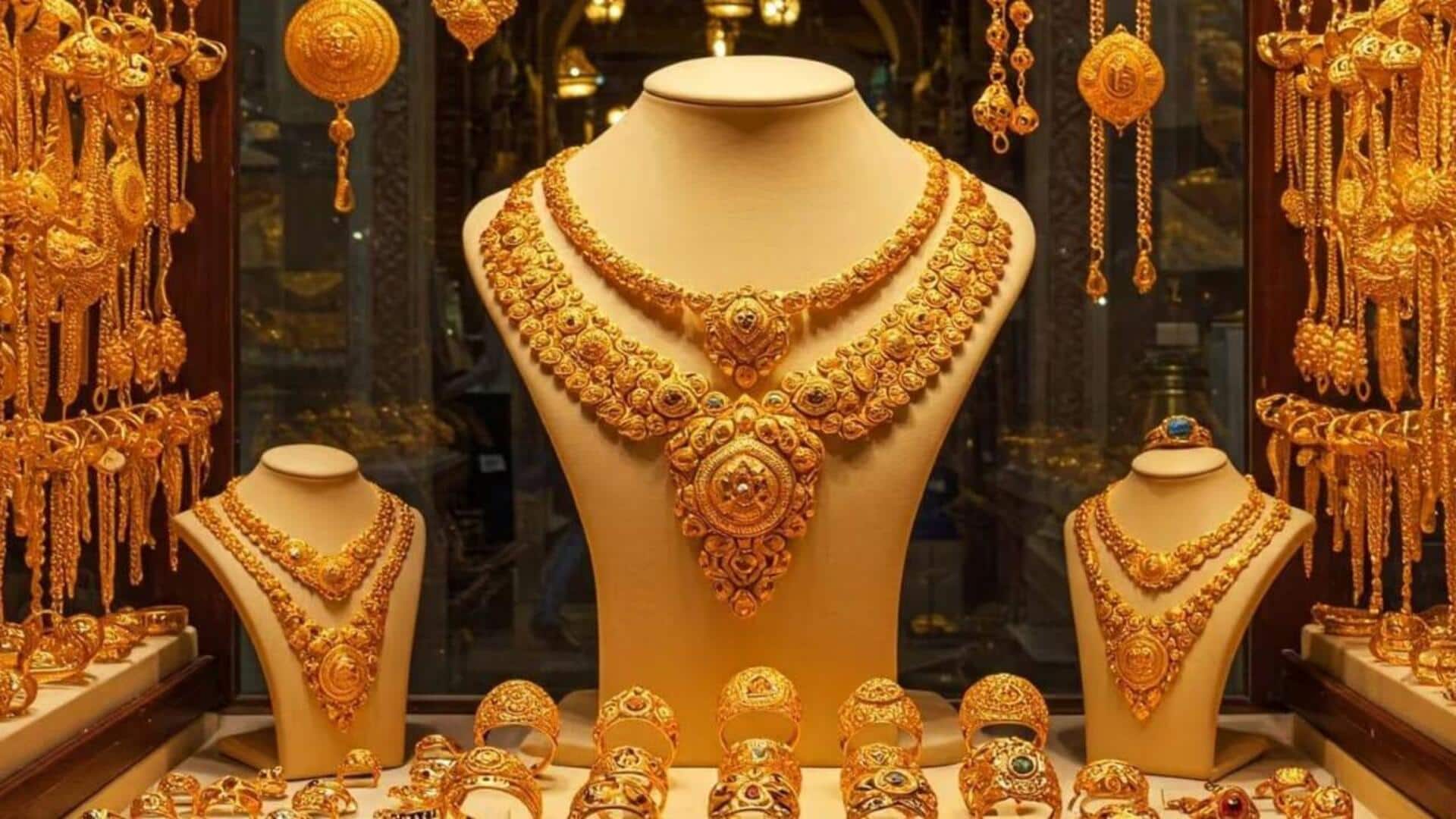 Gold Prices: పసిడి ప్రియులకు బ్యాడ్ న్యూస్.. బంగారం ధరల్లో భారీ పెరుగుదల.. ఎంత పెరిగిందంటే..?