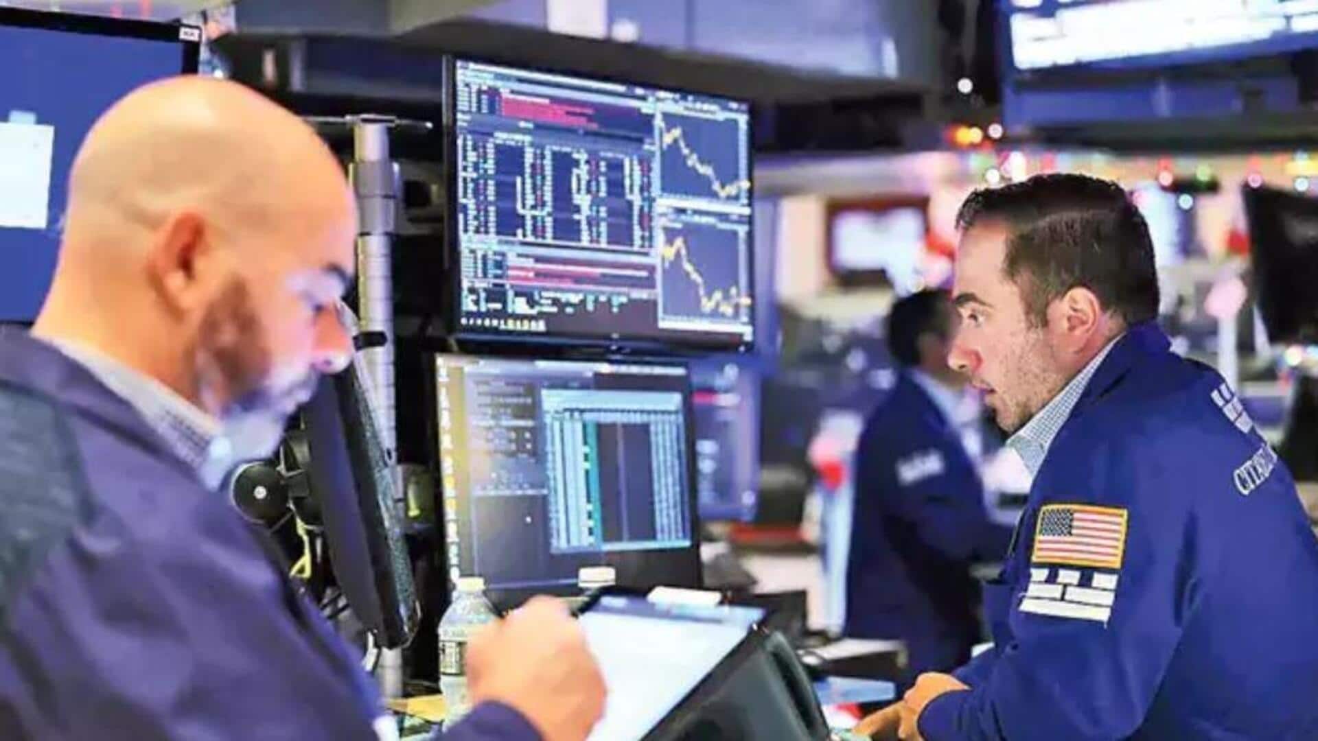 US Stock Markets witnessed heavy selling: చైనాకు 100% సుంకాలు.. అమెరికా స్టాక్ మార్కెట్లు అల్లకల్లోలం US Stock Markets witnessed heavy selling: చైనాకు 100% సుంకాలు.. అమెరికా స్టాక్ మార్కెట్లు అల్లకల్లోలం