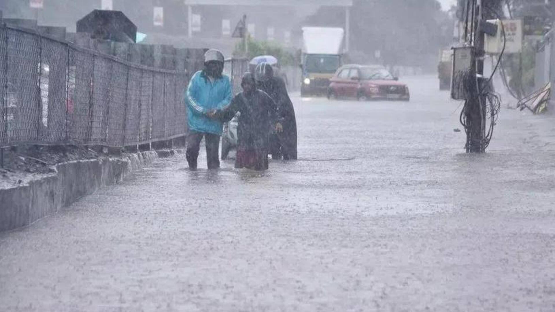 Rain Alert: ఏపీలో నేడు అతి భారీ వర్షాలు.. ఈ 10 జిల్లాలు బీ కేర్ ఫుల్.. Rain Alert: ఏపీలో నేడు అతి భారీ వర్షాలు.. ఈ 10 జిల్లాలు బీ కేర్ ఫుల్..