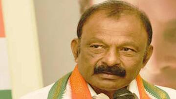 యాక్టివ్ పాలిటిక్స్‌లోకి రీ ఎంట్రీ ఇచ్చిన రఘువీరా రెడ్డి; కర్ణాటక ఎన్నికల్లో కాంగ్రెస్ కీలక బాధ్యతలు