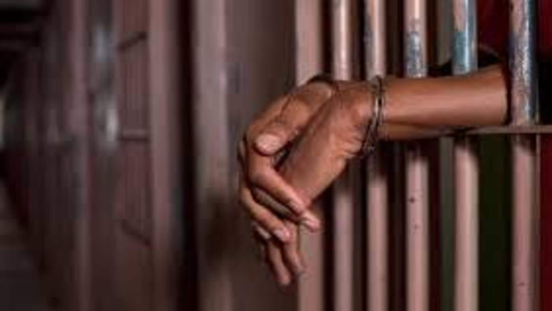 Indians in foreign jails: విదేశీ జైళ్లలో భారతీయులు ఎంత మంది ఉన్నారో తెలుసా..? Indians in foreign jails: విదేశీ జైళ్లలో భారతీయులు ఎంత మంది ఉన్నారో తెలుసా..?