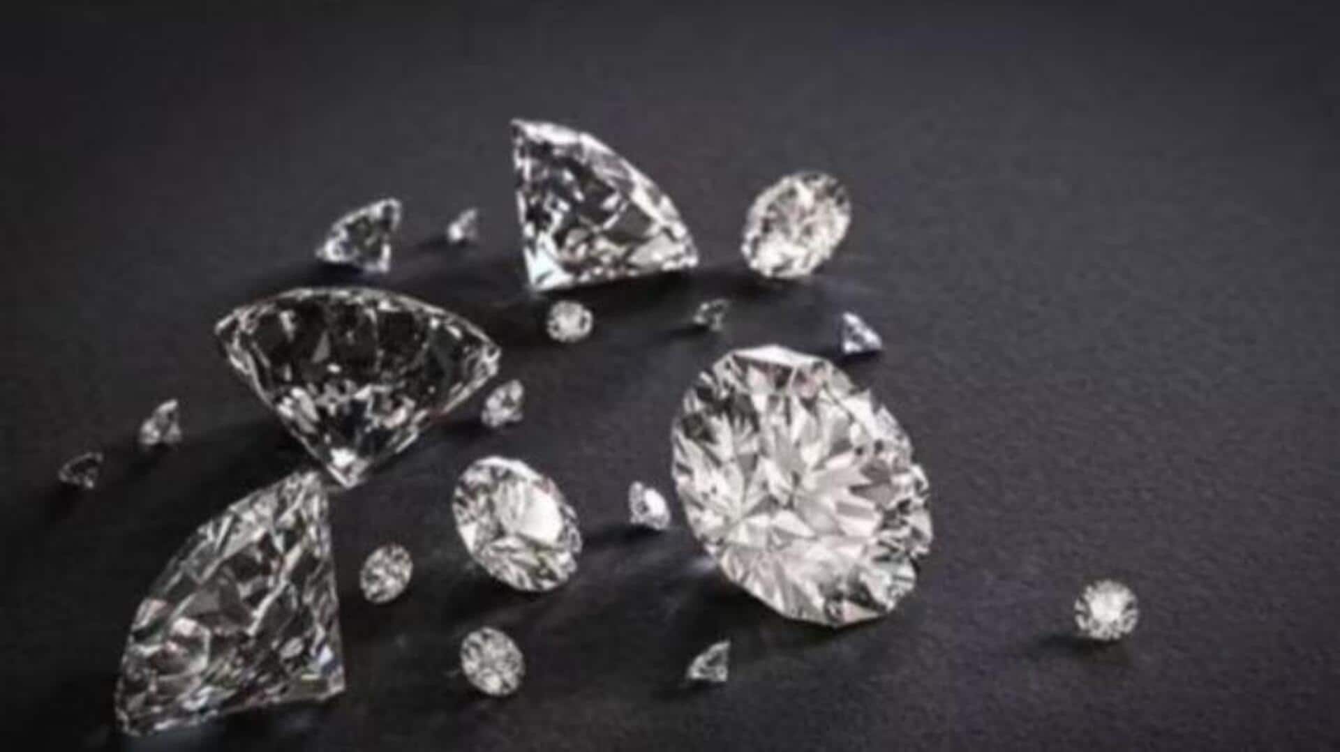 Gujarat: సూరత్‌లో సంచలనం.. రూ.25 కోట్ల వజ్రాలు దోపిడీ