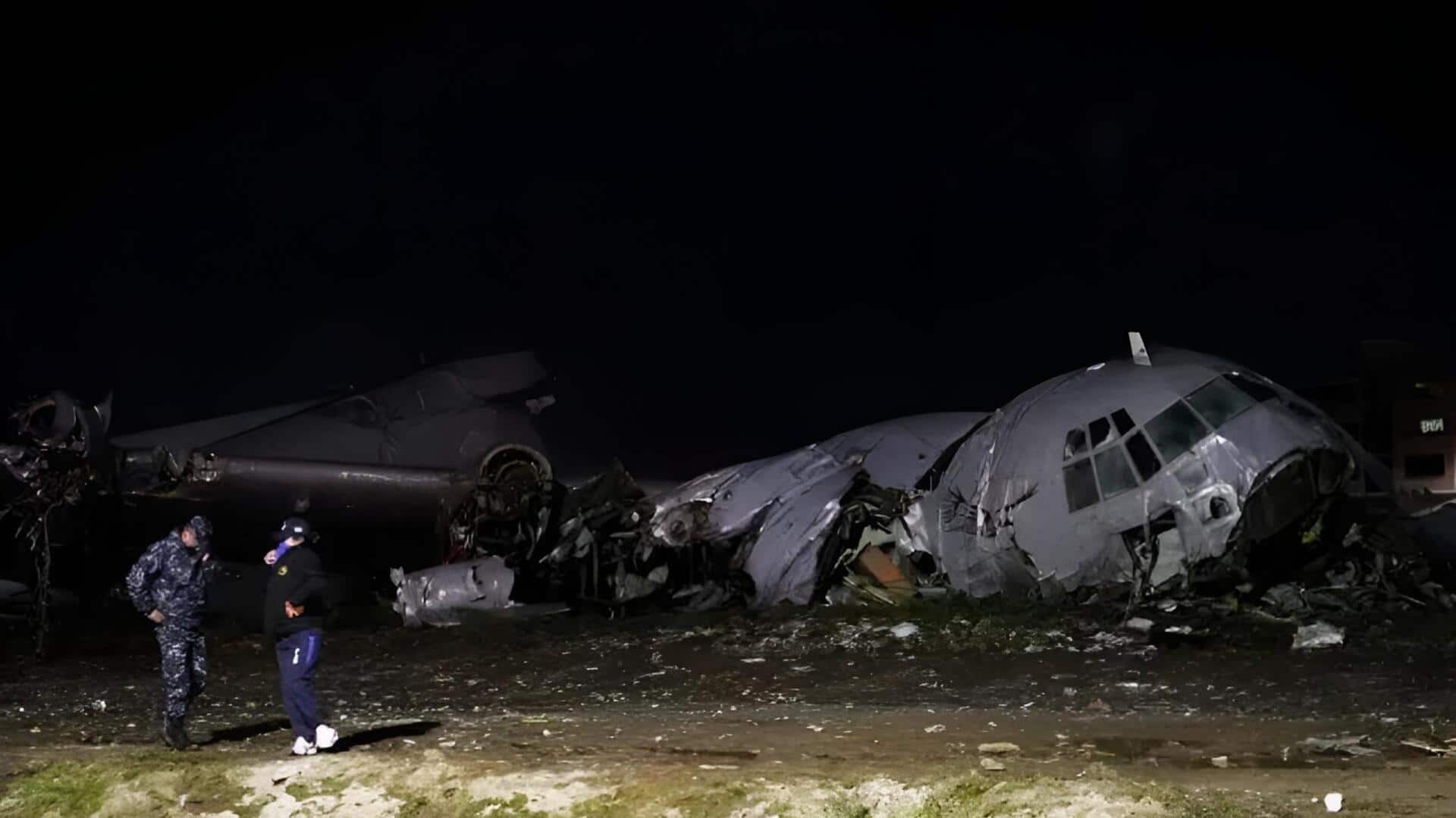 plane crash: కరెన్సీ నోట్లు తరలిస్తుండగా కుప్పకూలిన విమానం