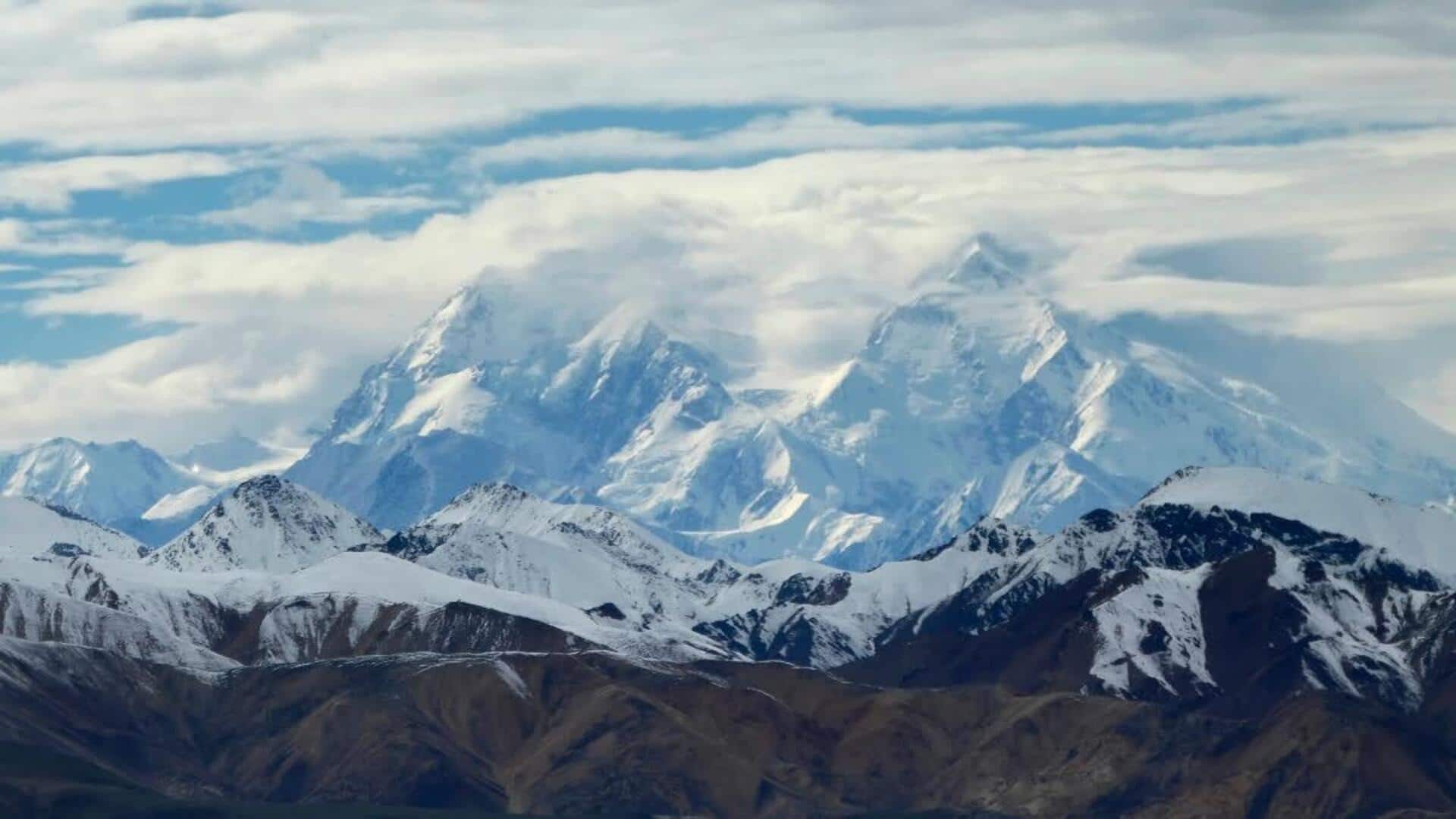 Mount McKinley: మౌంట్‌ మెకిన్లీపై విషాదం.. జారిపడి ముగ్గురు పర్వతారోహకుల మృతి