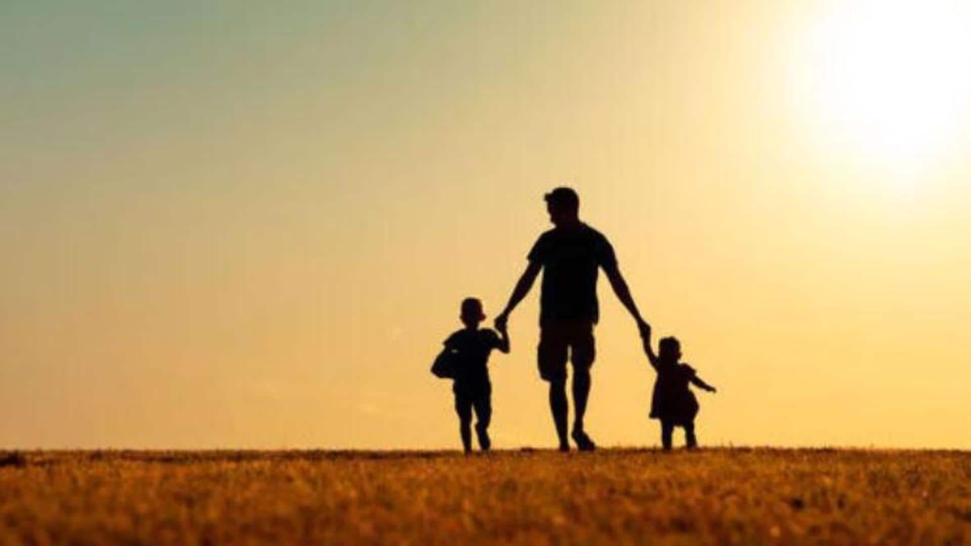 Happy Father's Day: ఫాదర్స్ డే స్పెషల్.. మీ నాన్నకు ఈ కోట్స్తో ప్రేమతో శుభాకాంక్షలు చెప్పండి! Happy Father's Day: ఫాదర్స్ డే స్పెషల్.. మీ నాన్నకు ఈ కోట్స్తో ప్రేమతో శుభాకాంక్షలు చెప్పండి!