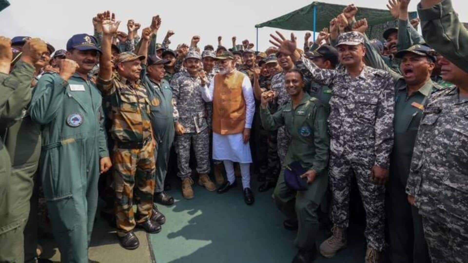 PM Modi: ఆదంపుర్ ఎయిర్బేస్కు ప్రధాని మోదీ.. సైనికులతో చిట్ చాట్ PM Modi: ఆదంపుర్ ఎయిర్బేస్కు ప్రధాని మోదీ.. సైనికులతో చిట్ చాట్