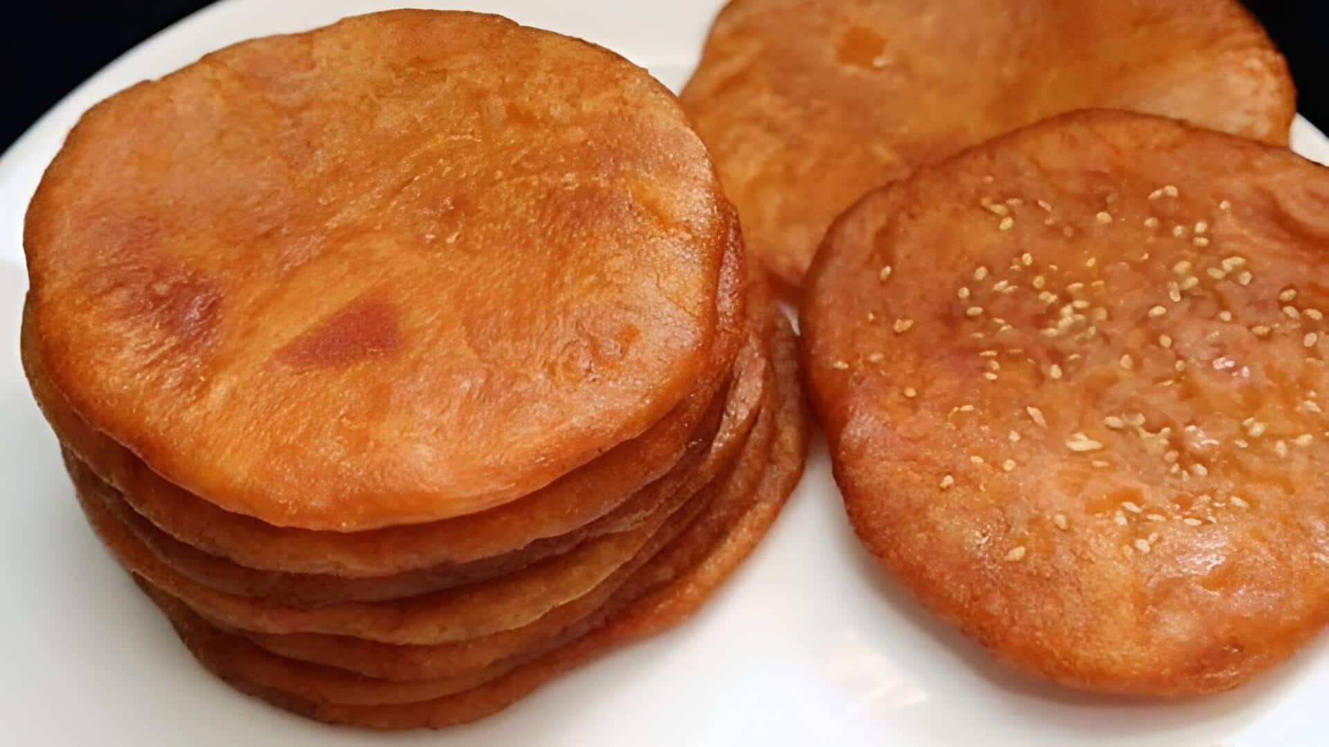 #SankranthiSpecial: సంక్రాంతి స్పెషల్ 'బెల్లం అరిసెలు'.. ఇంట్లోనే ఎలా తయారు చేసుకోవాలో తెలుసా?