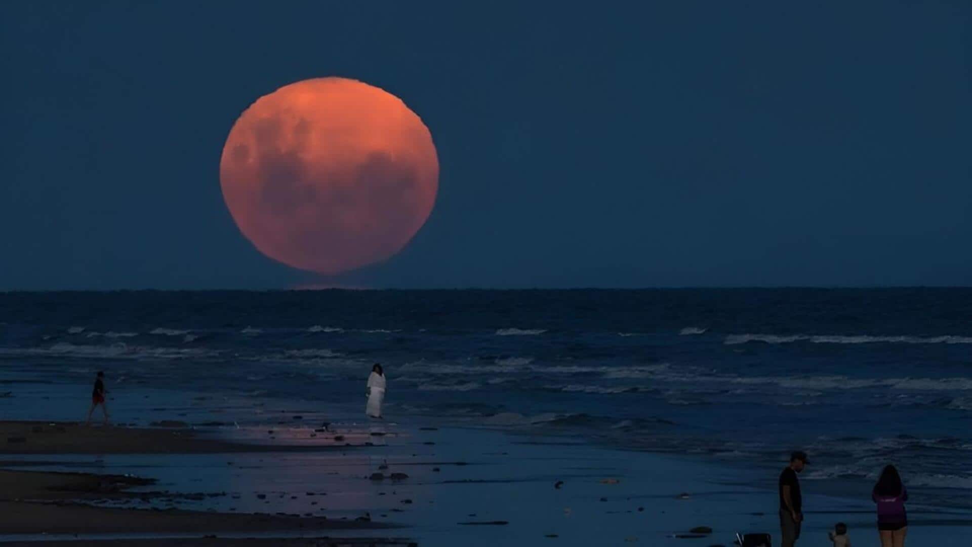 Lunar Eclipse 2026: ఆగస్టు 28న అరుదైన ఖగోళ వింత.. 96.2 శాతం చంద్రుడిపై భూమి నీడ