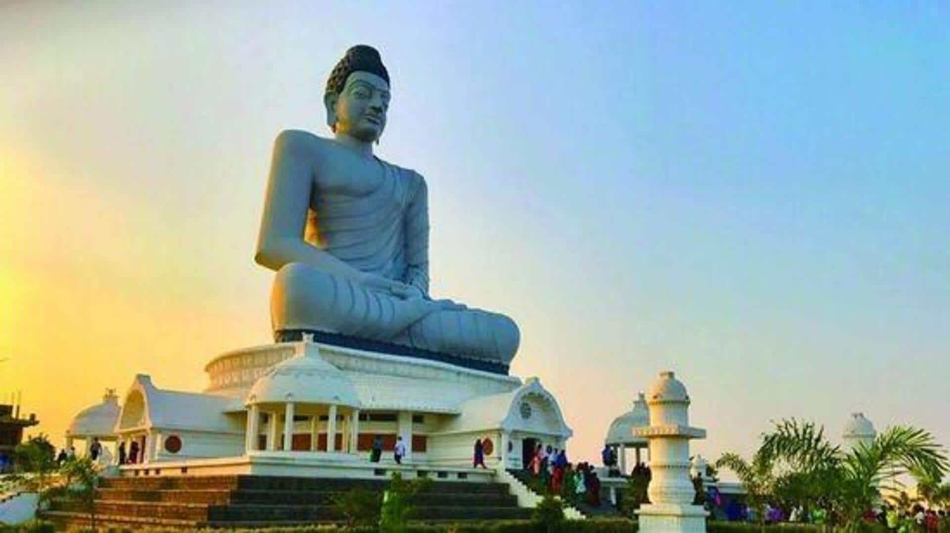 Raj bhavan: అమరావతిలో రూ.212 కోట్ల అంచనా వ్యయంతో రాజ్ భవన్ నిర్మాణానికి సీఆర్డీఏ ఆమోదం Raj bhavan: అమరావతిలో రూ.212 కోట్ల అంచనా వ్యయంతో రాజ్ భవన్ నిర్మాణానికి సీఆర్డీఏ ఆమోదం