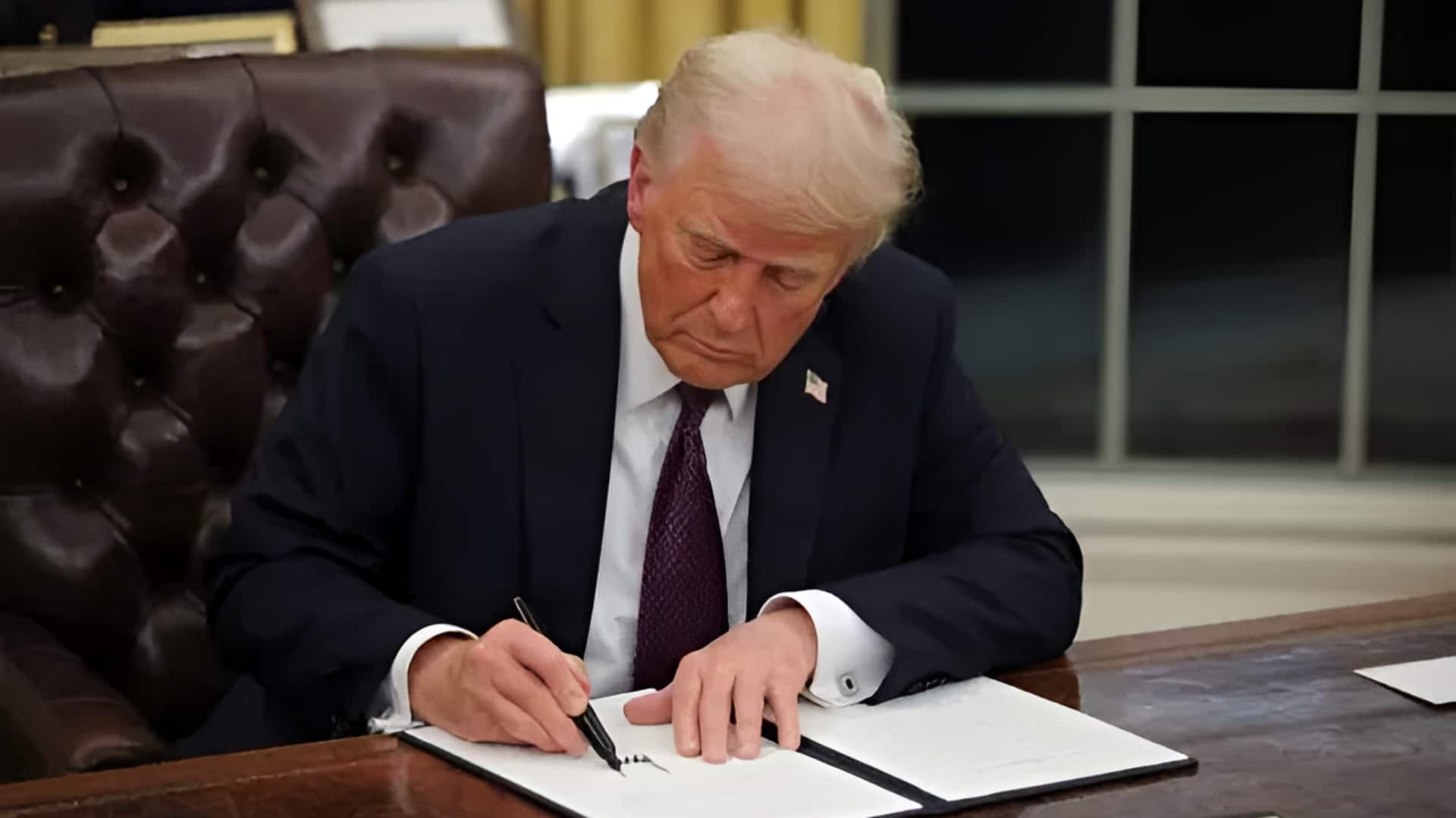 Trump: 'ఒంటరిని అయిపోయాను'..విదేశీ పర్యటనలకు ముందు వాన్స్‌కు ట్రంప్‌ రహస్య లేఖ..!