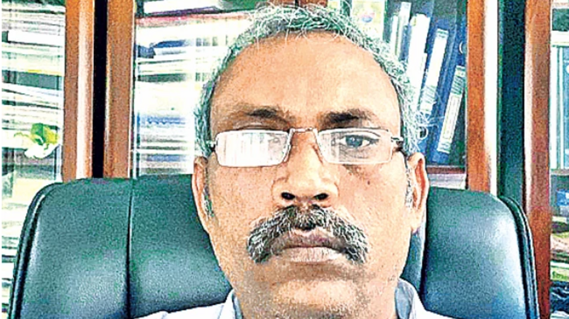 Andhra News: నేడు దిల్లీలో రాష్ట్రపతి చేతుల మీదుగా వీవీఎస్‌ఎస్‌ శర్మకు 'జాతీయ జియోసైన్సు' అవార్డు