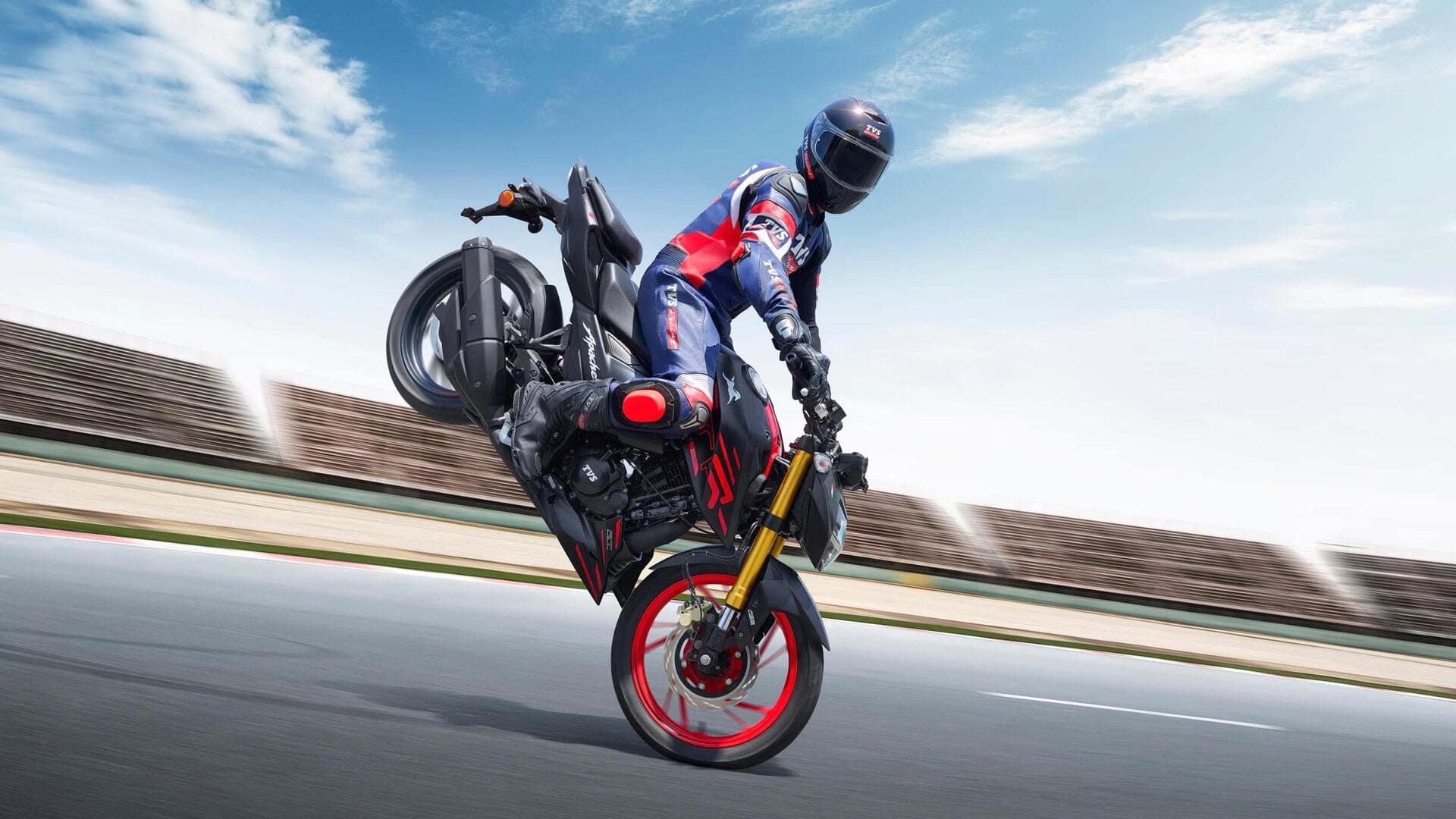 TVS Apache RTR 200 4V: కొత్త అపాచీ ఆర్టీఆర్ 200ను తీసుకొచ్చిన టీవీఎస్ సంస్థ.. దీని ధరెంతంటే? TVS Apache RTR 200 4V: కొత్త అపాచీ ఆర్టీఆర్ 200ను తీసుకొచ్చిన టీవీఎస్ సంస్థ.. దీని ధరెంతంటే?
