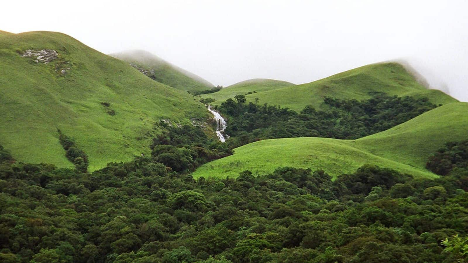 เทือกเขาที่น่าหลงใหลใน Western Ghats, (เวสเทิร์นกัทส์) อินเดีย