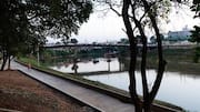 ริมแม่น้ำอันเงียบสงบของประเทศไทย