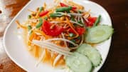 สลัดมะละกอไทย: ทำง่าย รสชาติเยี่ยม