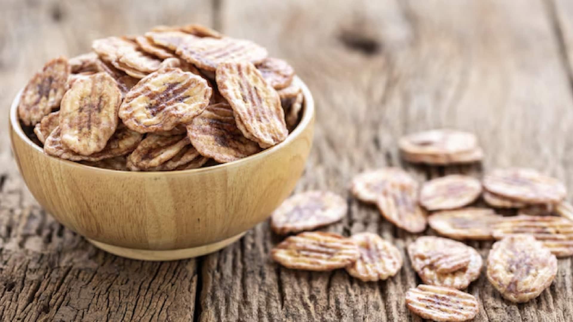 กล้วยอบแห้งสไตล์ไทย เมนูทำง่าย หอมหวานแบบดั้งเดิม