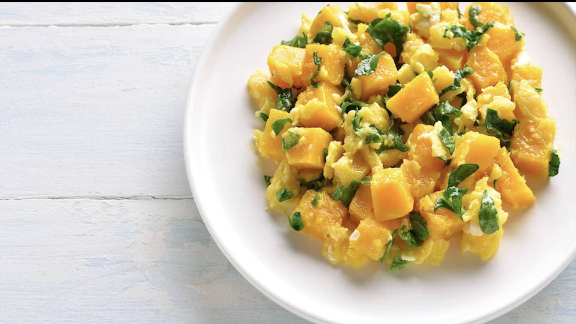 ผัดฟักทองใส่เมล็ดฟักทอง เมนูง่ายๆ แต่อร่อยมาก