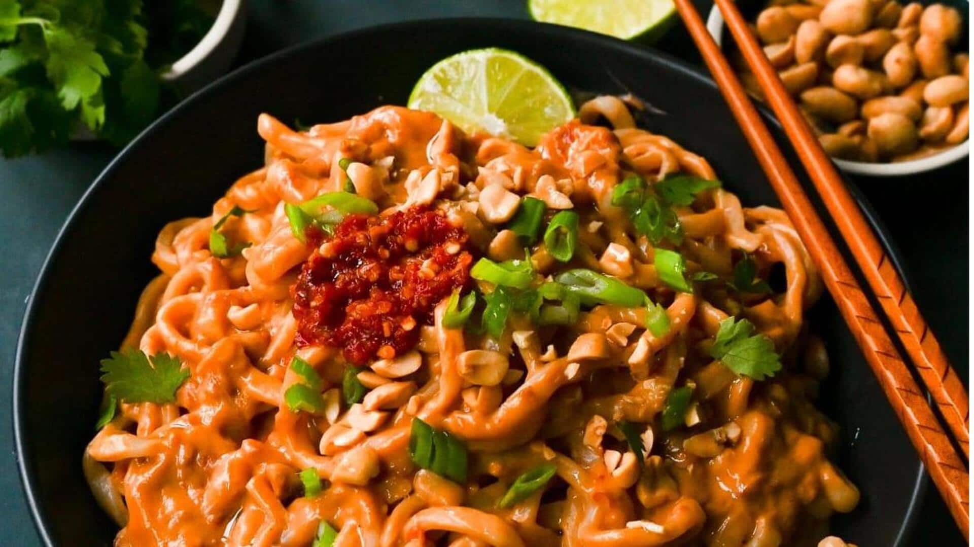 ก๋วยเตี๋ยวซอสถั่วลิสงขิงรสจัดจ้าน ก๋วยเตี๋ยวซอสถั่วลิสงขิงรสจัดจ้าน