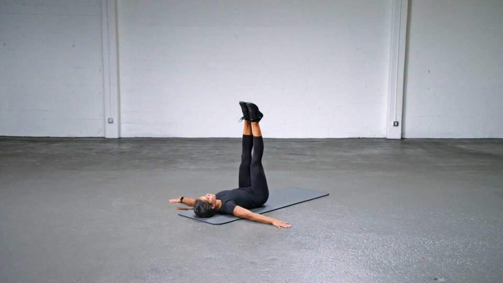 เสริมความยืดหยุ่นแกนกลางด้วยท่าออกกำลังกายปัดน้ำฝน