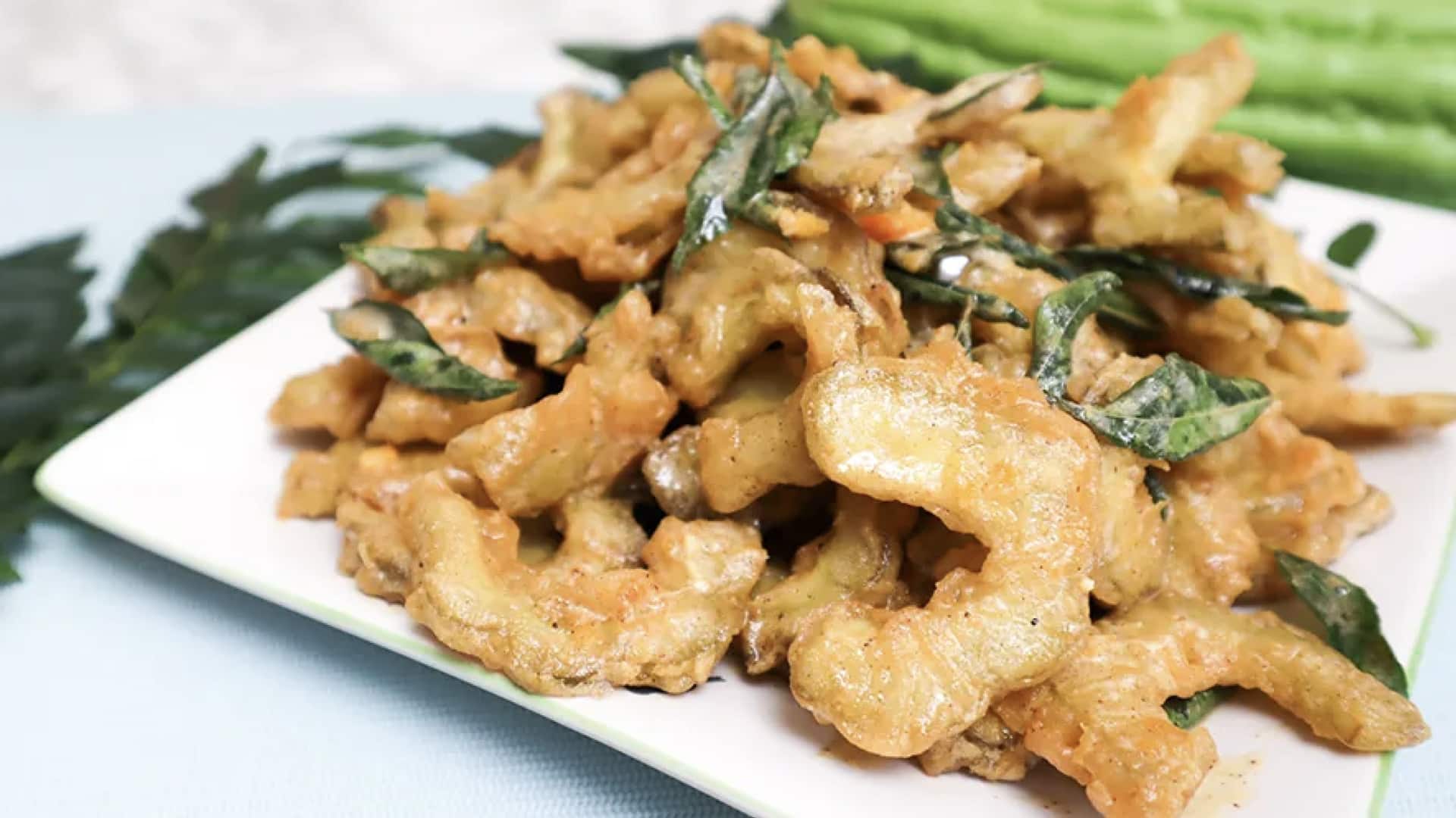 ผัดฟักกรอบกับซอสถั่วเหลือง