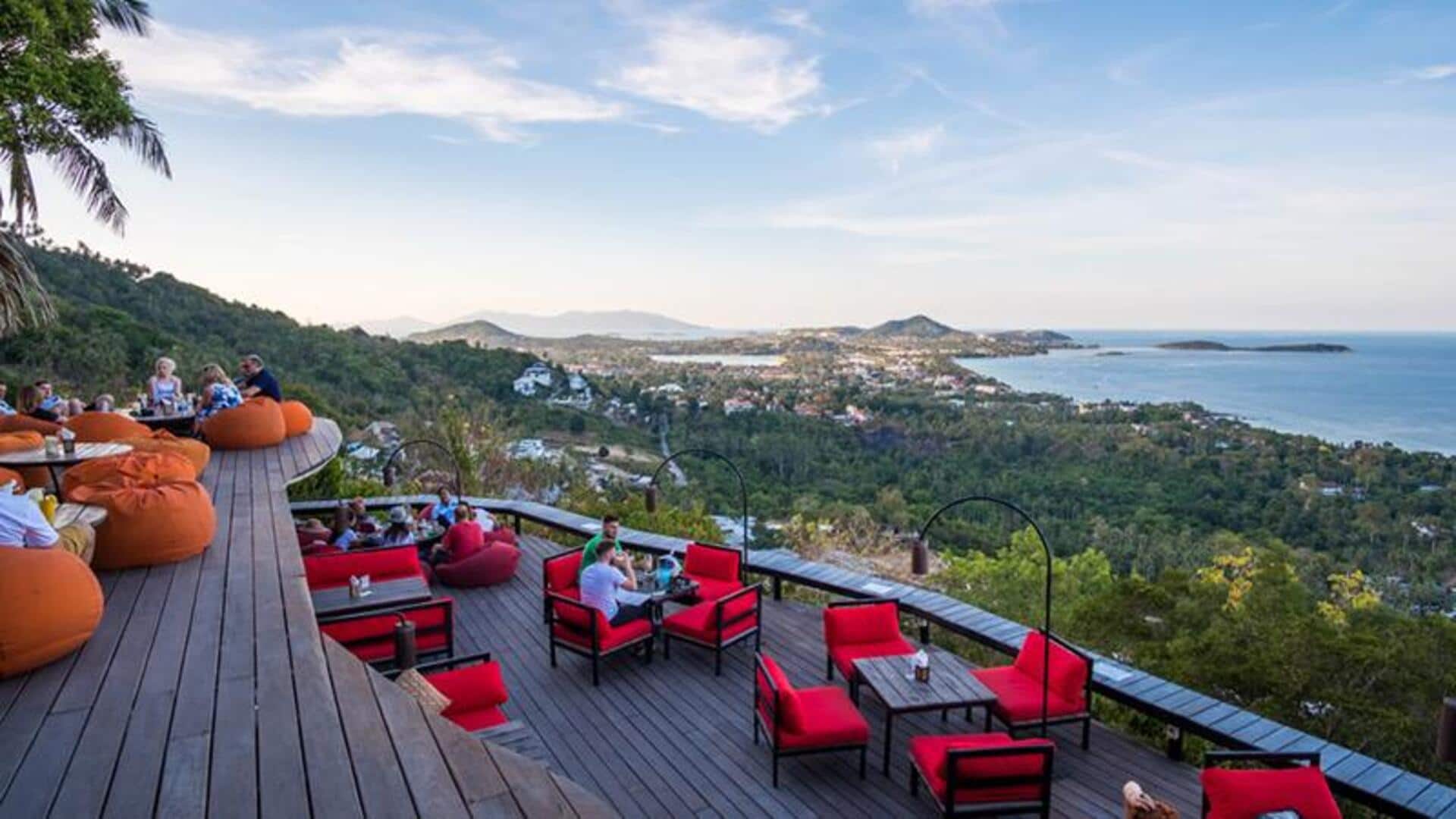 คาเฟ่ริมชายหาดลับสำหรับคนรักพระอาทิตย์ตก คาเฟ่ริมชายหาดลับสำหรับคนรักพระอาทิตย์ตก
