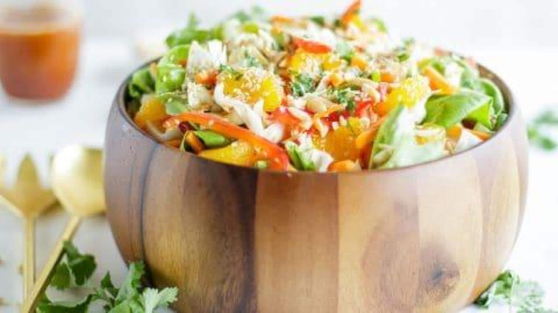 สลัดกวางตุ้งใบเงินราดน้ำสลัดงาคั่ว เมนูง่าย ๆ ที่ดีต่อสุขภาพ