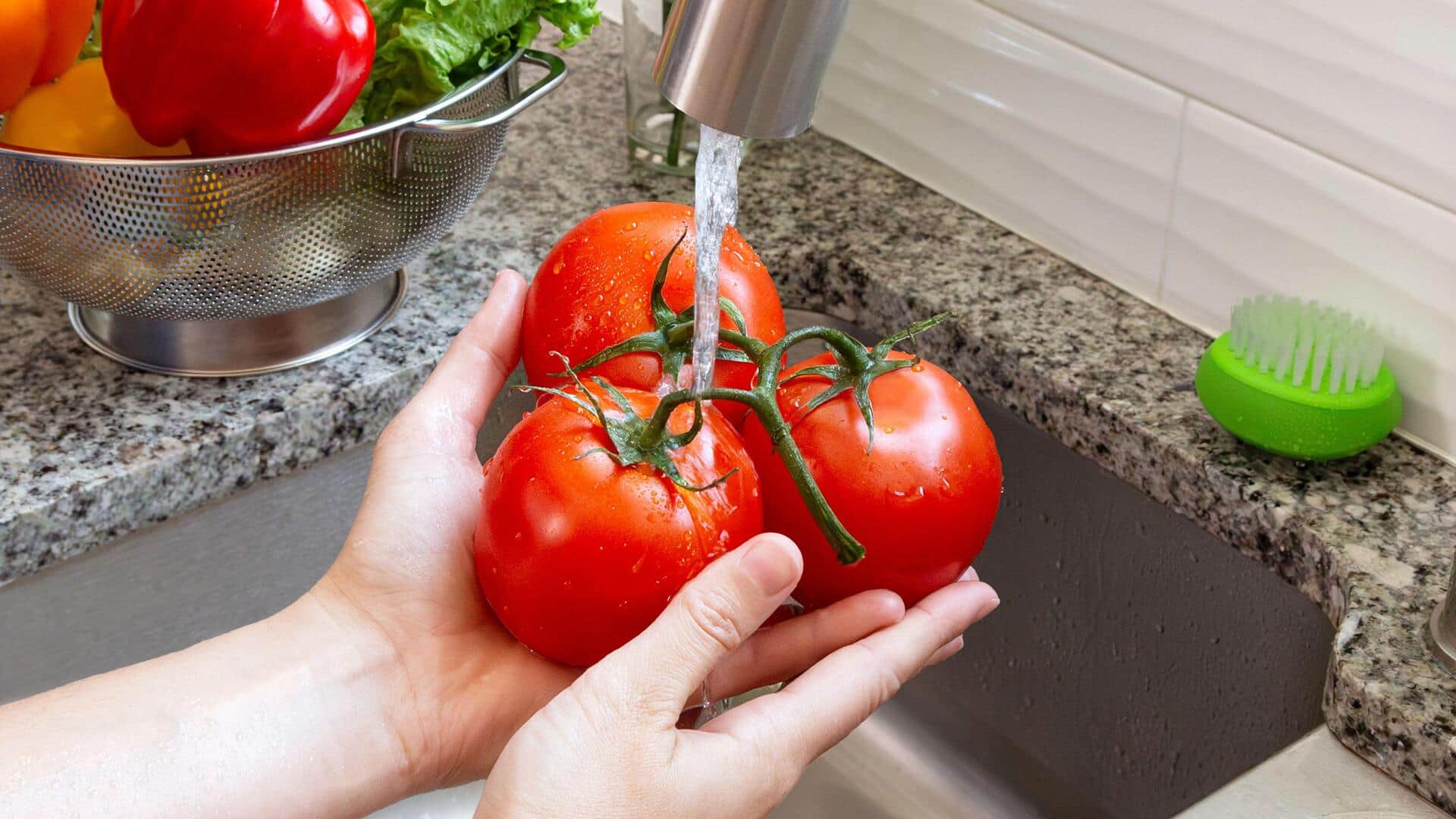 เคล็ดลับในการประหยัดน้ำขณะล้างผักอย่างมีประสิทธิภาพ