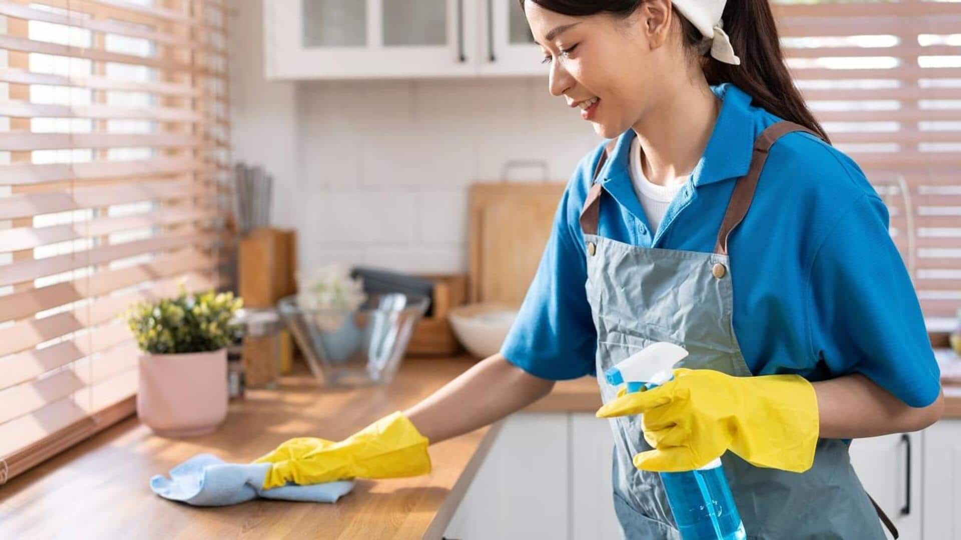 เคล็ดลับเช็ดครัวให้สะอาดรวดเร็วและง่ายดาย