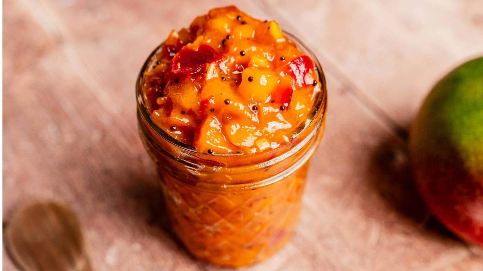 แป้งขมิ้นมะม่วงกับชัทนีย์ใบกะหรี่ เมนูเสริมรสชาติที่คุณต้องลอง