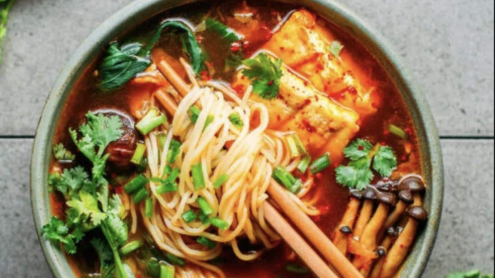 ก๋วยเตี๋ยวซุปกิมจิ-มิโซะฟิวชั่น ทำเองง่าย ๆ ก๋วยเตี๋ยวซุปกิมจิ-มิโซะฟิวชั่น ทำเองง่าย ๆ