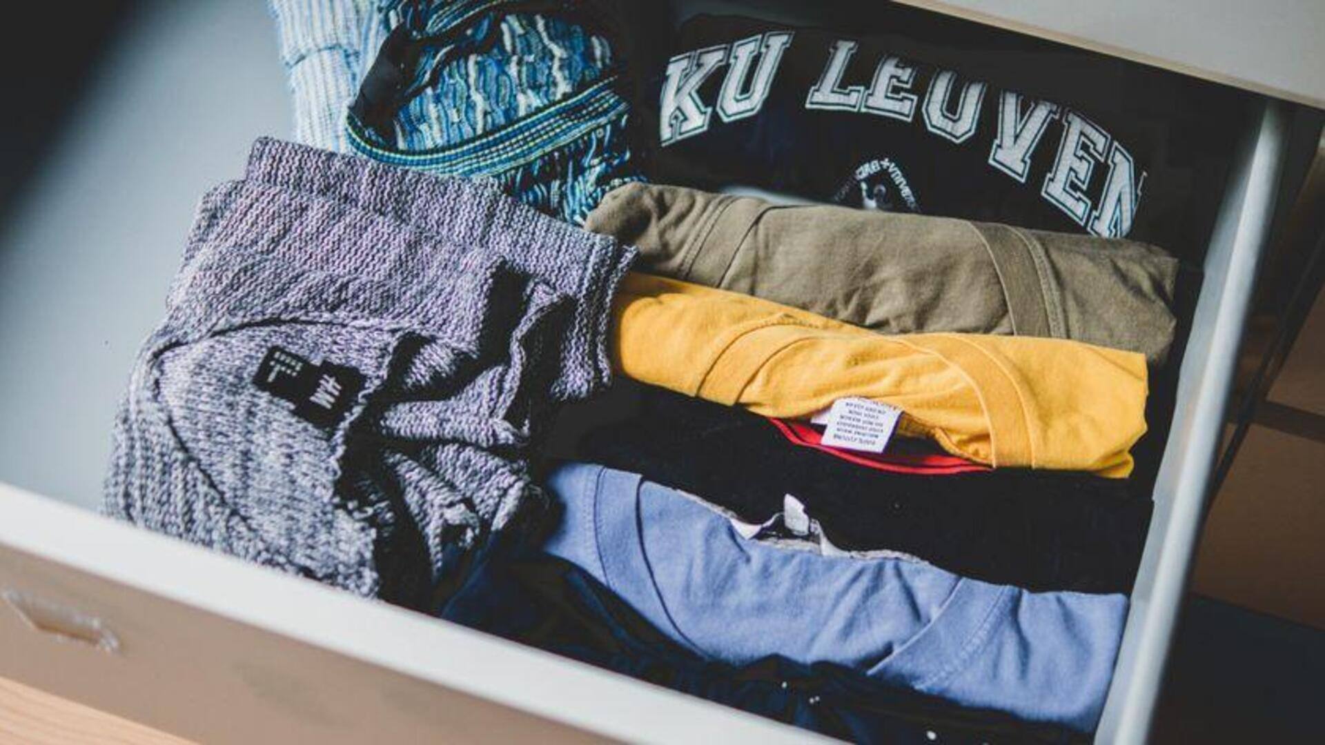 เปลี่ยนเสื้อยืดเก่าเป็นของใช้ในบ้าน