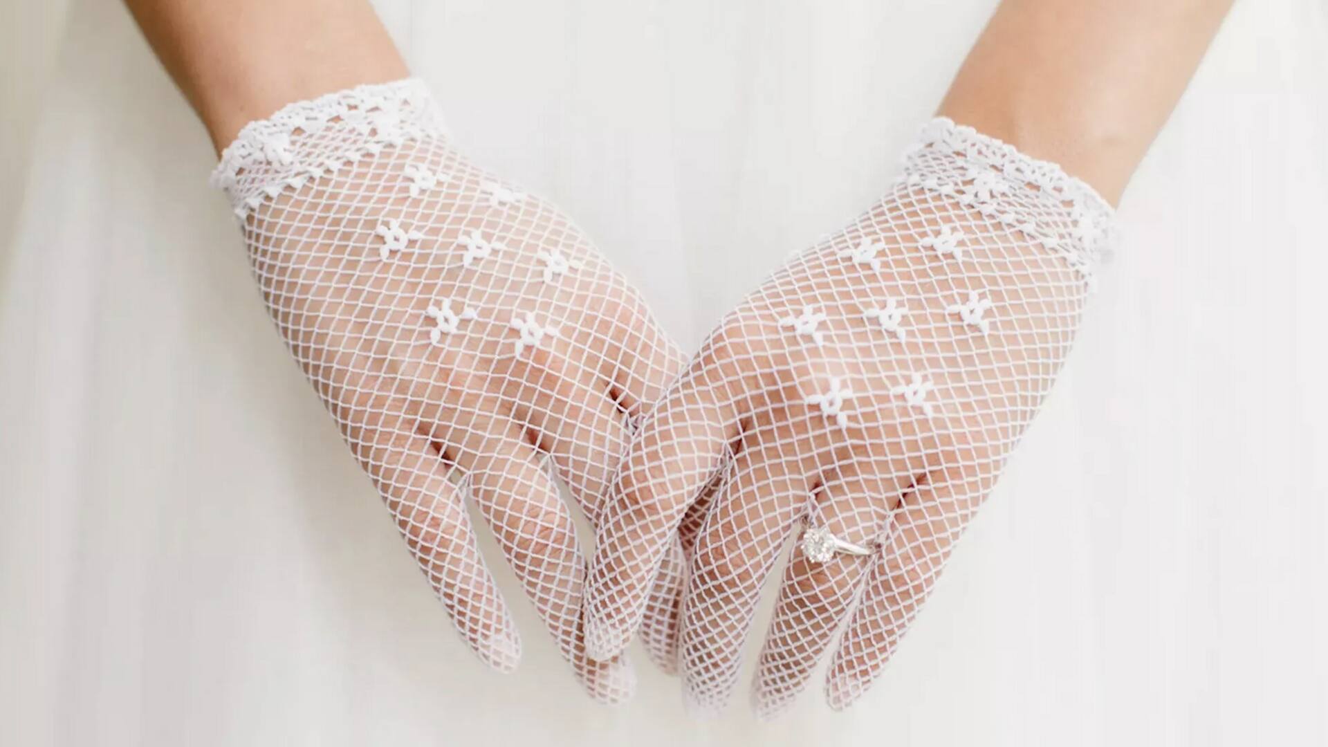 5 สไตล์แฟชั่นที่เข้ากับถุงมือทอมือได้อย่างลงตัว