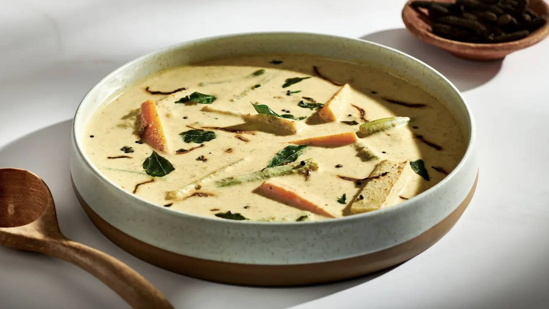 ฟักเขียวตุ๋นกะทิ เมนูมังสวิรัติพื้นบ้านแสนอร่อย