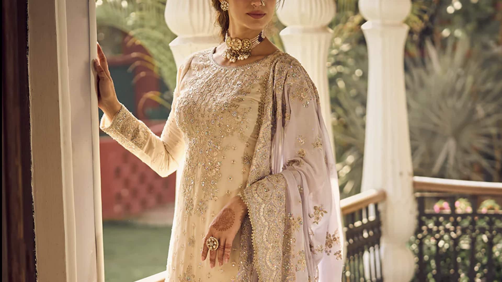 5 ลุคแฟชั่นที่แมทช์กับชุดสัลวาร์อินเดีย