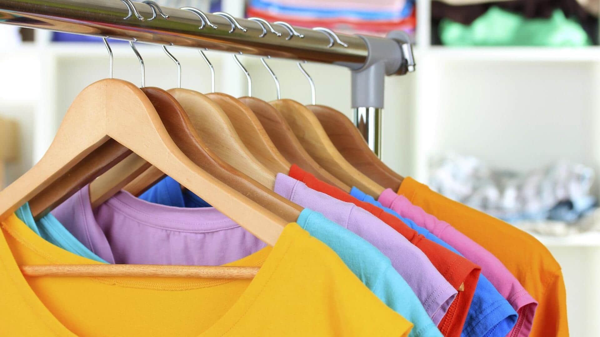 วิธีดูแลสีผ้าให้สดใสได้นานแบบประหยัดงบ 