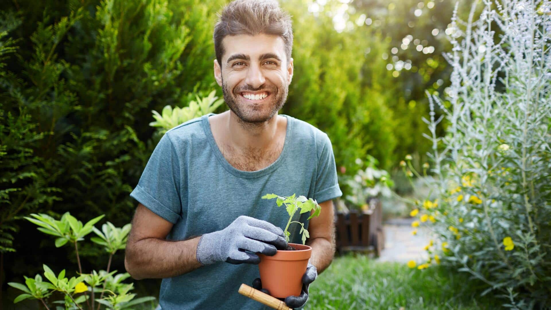 การฝึกความอดทนผ่านกิจกรรมทำสวน