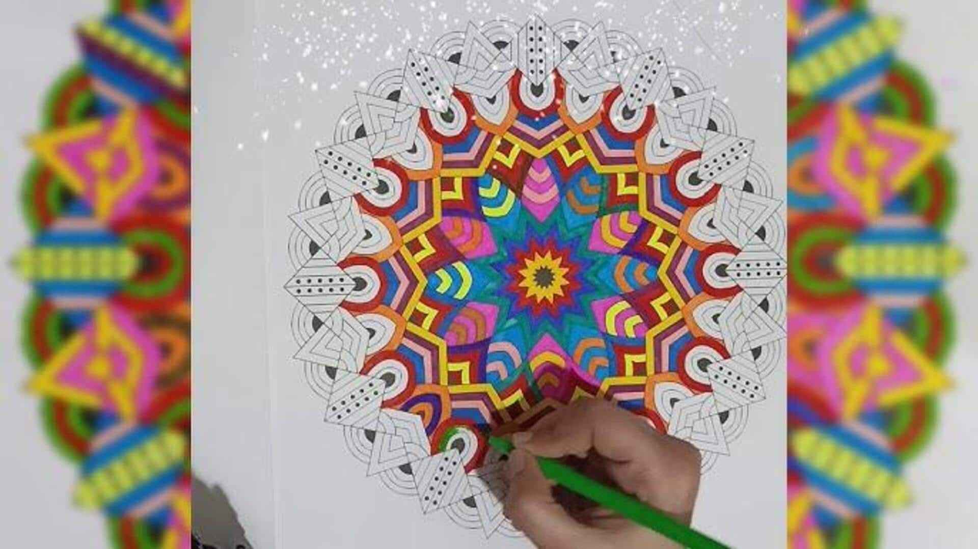 เพิ่มสมาธิด้วยการระบายสีแมนดาลาแบบทำเอง